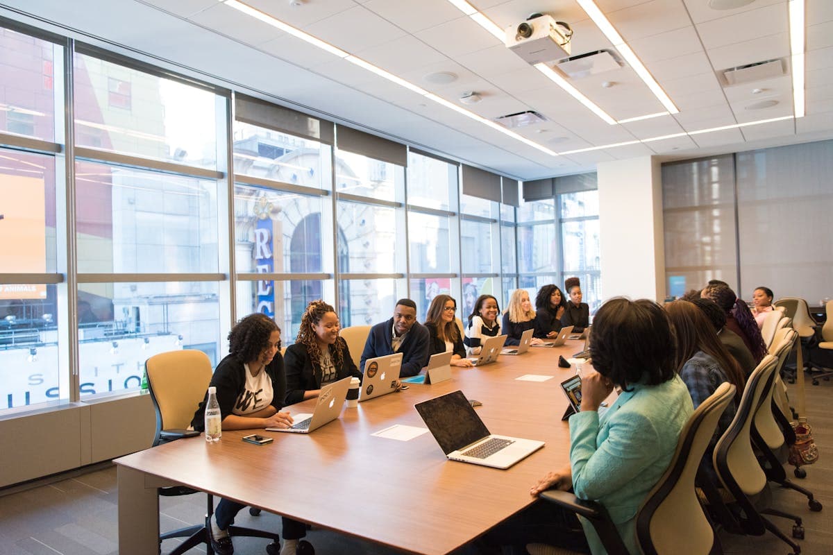 How to Plan a Corporate Retreat: The Hotel Booking Guide